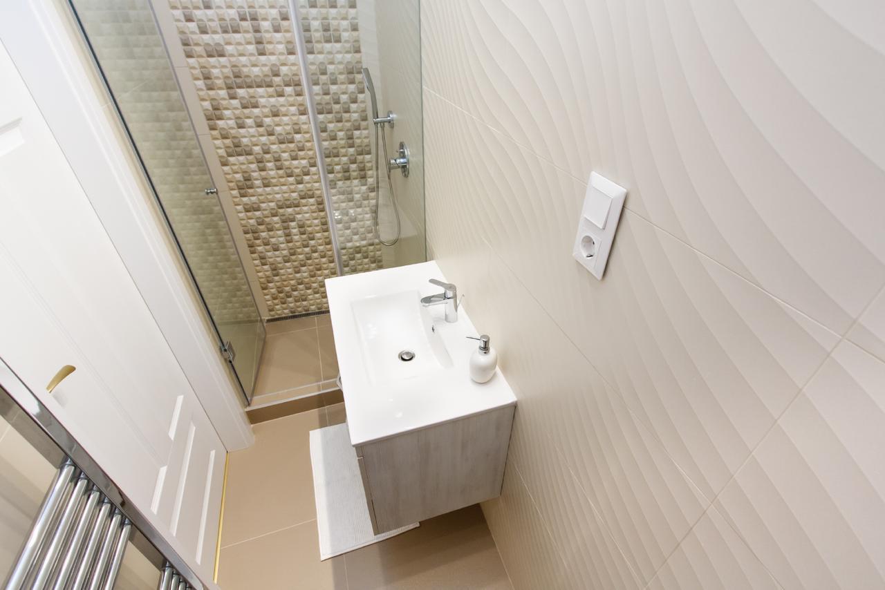 Jenny Luxury Two Bedrooms Apartment. Budapeste Exterior foto